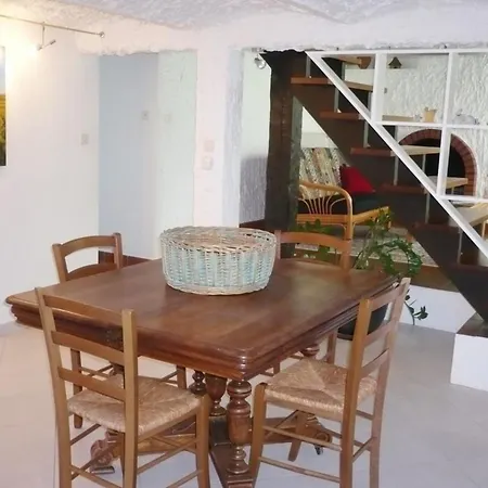 Maison Spacieuse Avec Jardin Et Cheminee A - Fr-1-496-110 Летний дом