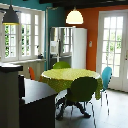Летний дом Maison Spacieuse Avec Jardin Et Cheminee A - Fr-1-496-110